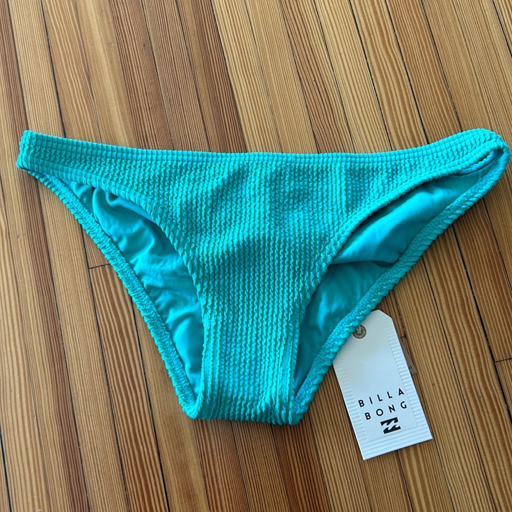 Brand New Small Billabong Bikini Bottoms